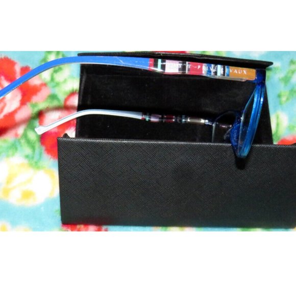 Prive Revaux Easy Breezy Blue Striped Blue Light Readers Strength 0.00, Case - Picture 5 of 10